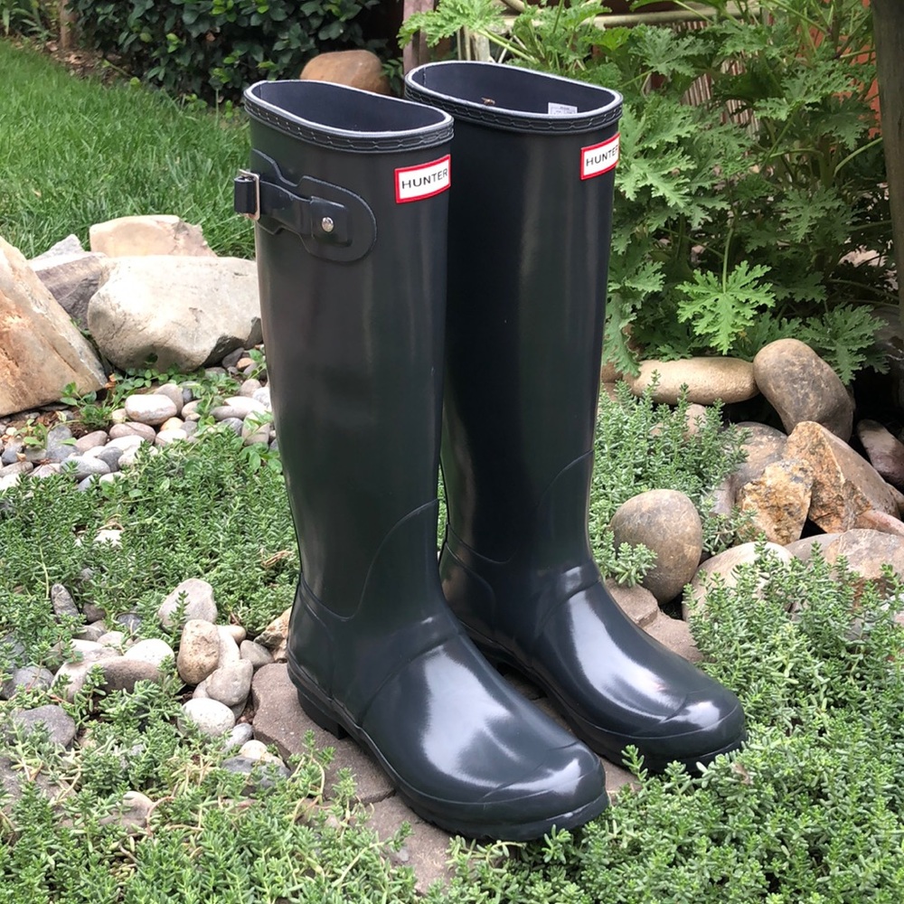 New Hunter Original Tall Waterproof Rain Boots - Picture 2 of 7